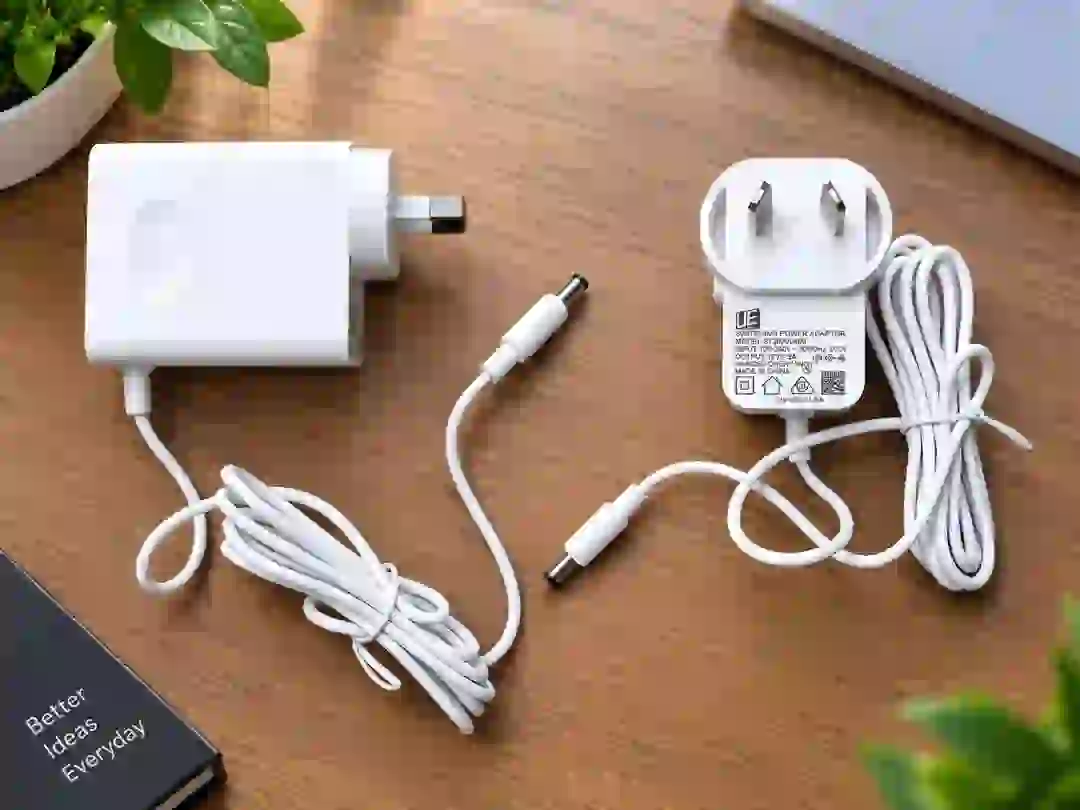 c341c99e-320e-4e63-9e8d-49c938a45f3a آداپتور مودم Switching Power Adaptor مدل S120200400 - Image 1